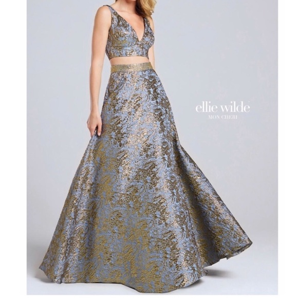 ellie wilde Dresses & Skirts - Ellie Wilde 2 Piece Cropped Top Dress Set Size 12